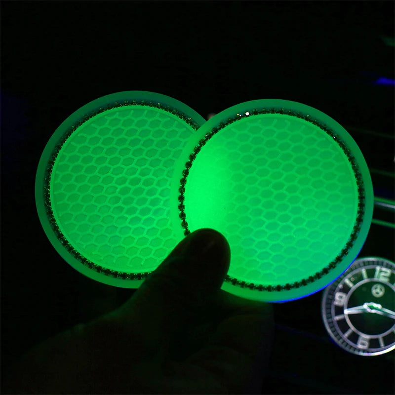 Coussin de tasse d'eau antidérapant pour voiture, sous-verre lumineux, porte-bouteille, tapis en caoutchouc strass, accessoires de style automobile