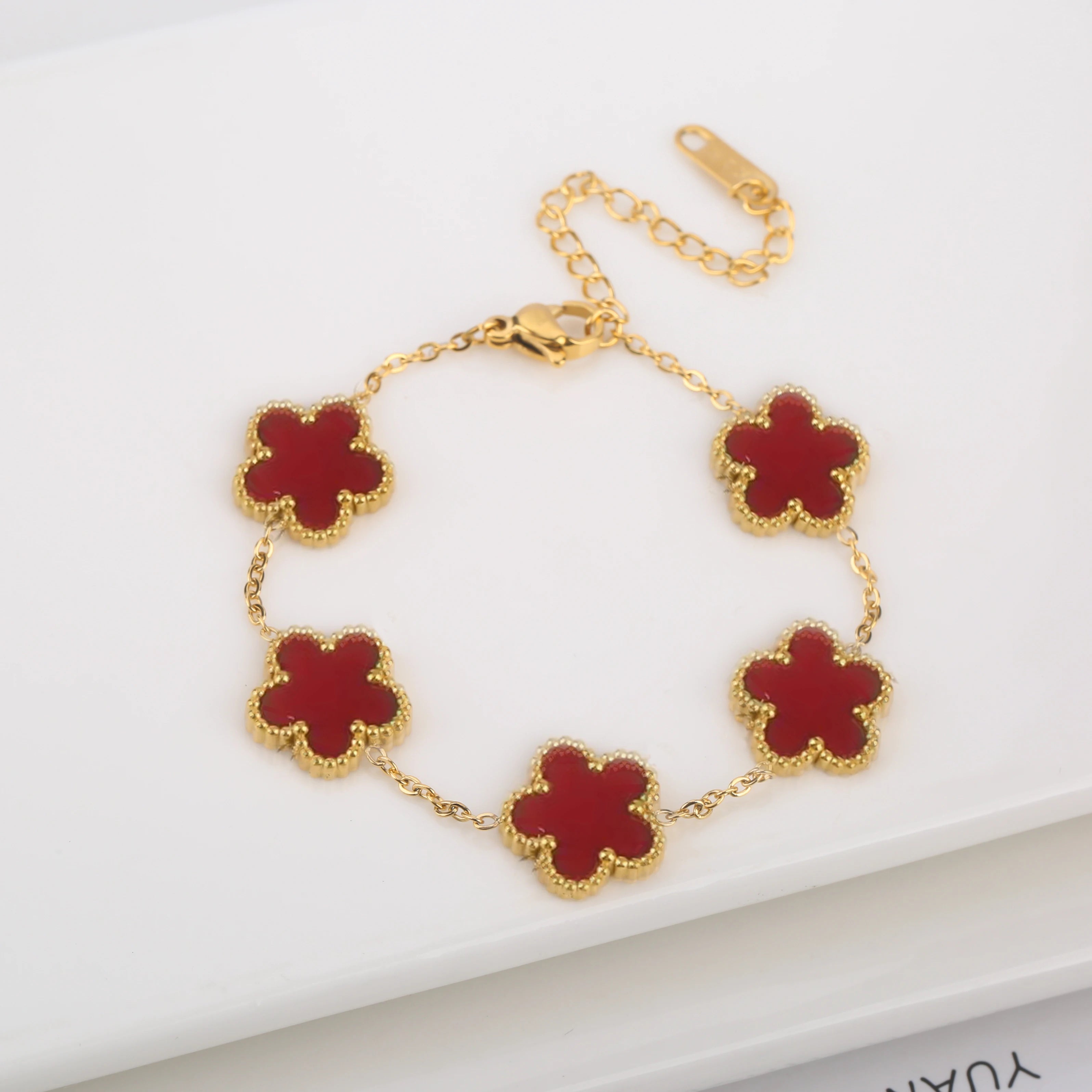 Promotion Chaude Acier Inoxydable Laser Cinq Feuilles Pétale Réglable Trèfle Bracelet Classique pour Femme Fille Bijoux de Marque Cadeau de Fête