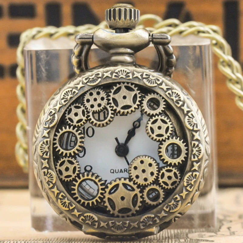Petite montre de poche à quartz en bronze de style Steampunk, motif engrenage, sculptée en forme de trompette, avec chaîne, pour homme et femme, cadeau