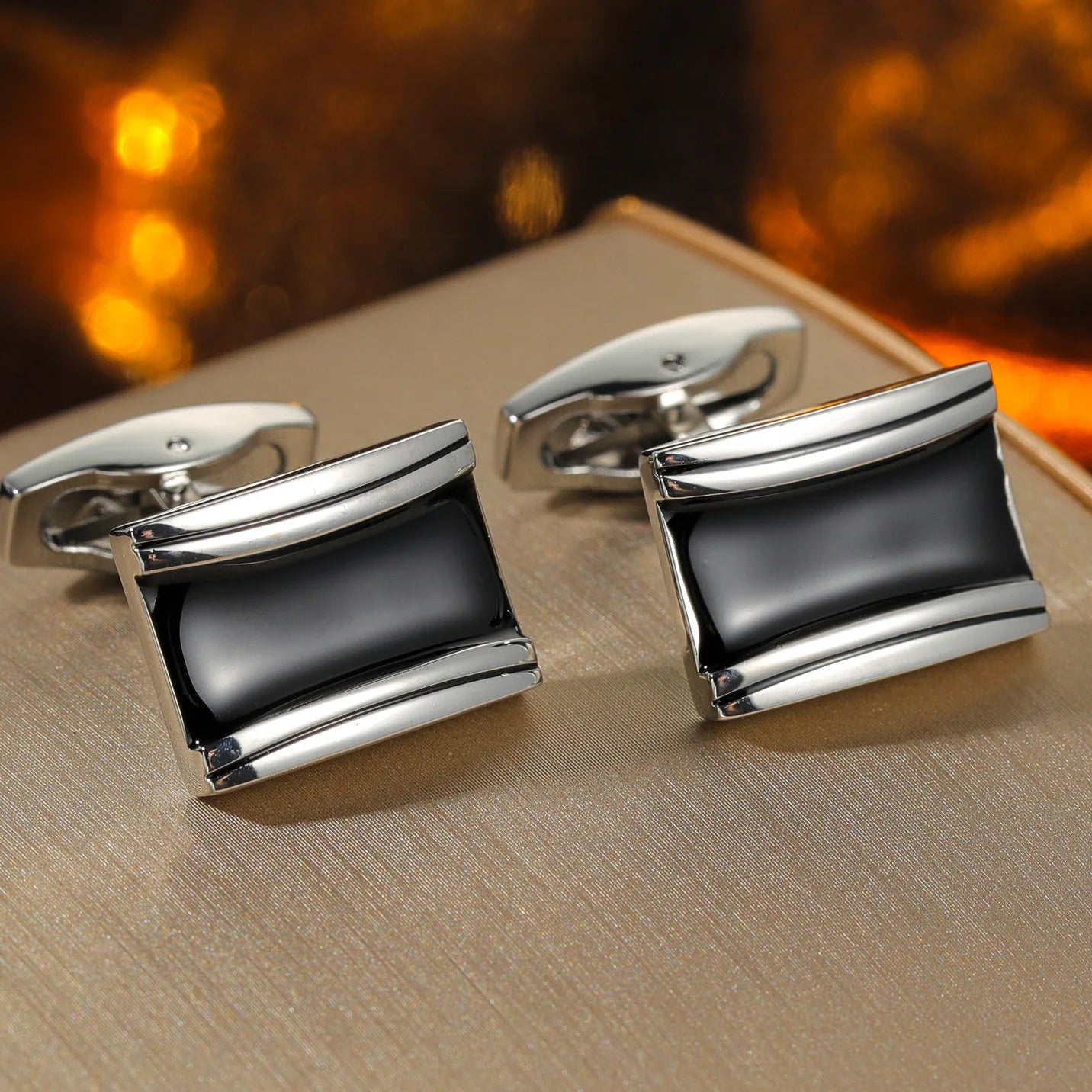 Nouveaux Boutons de Manchette Pour Hommes Carrés Ronds Chemise d'Affaires Boutons de Manchette Cadeaux pour Invités de Mariage Meilleur Cadeau pour Mari Bijoux