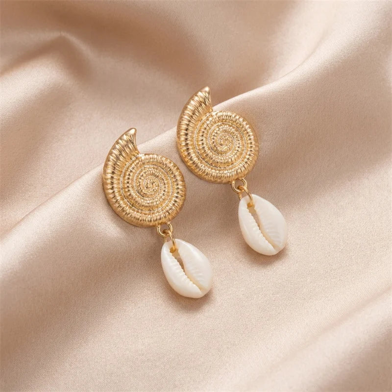 Boucles d'oreilles pendantes étoile de mer coquillage style Bohème Océan pour femmes, Conque de bord de mer, boucles d'oreilles perle, Bijoux de charme pour fête à la plage