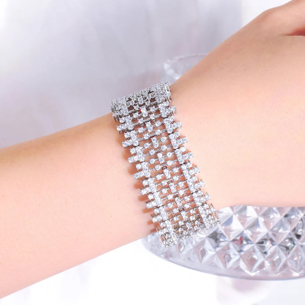 CWWZircons – Bracelet manchette haut de gamme pour femmes, grandes pierres cubiques de zircone 5A africaines et de Dubaï, idéal pour mariées, mariage, fête – CB323