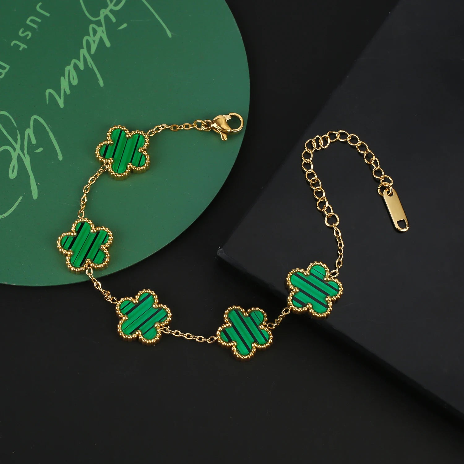 Ensemble de bijoux INS, bracelet trèfle à cinq feuilles en acier inoxydable, collier et boucles d'oreilles pour femme, bijoux de marque à porter au quotidien