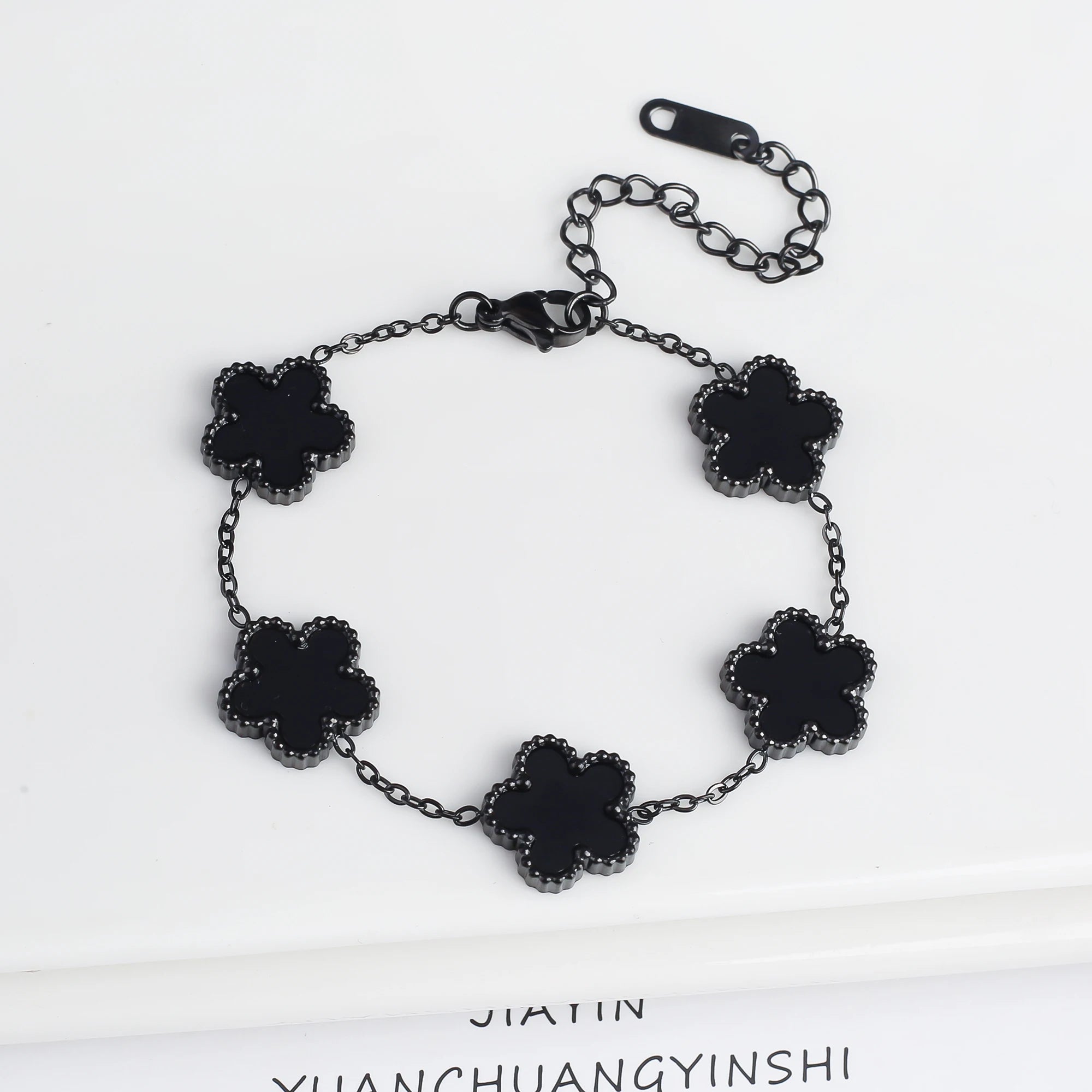 Bracelet réglable simple en acier inoxydable fleur de prunier botanique à cinq feuilles pour femmes filles bijoux de fête de mariage trèfle