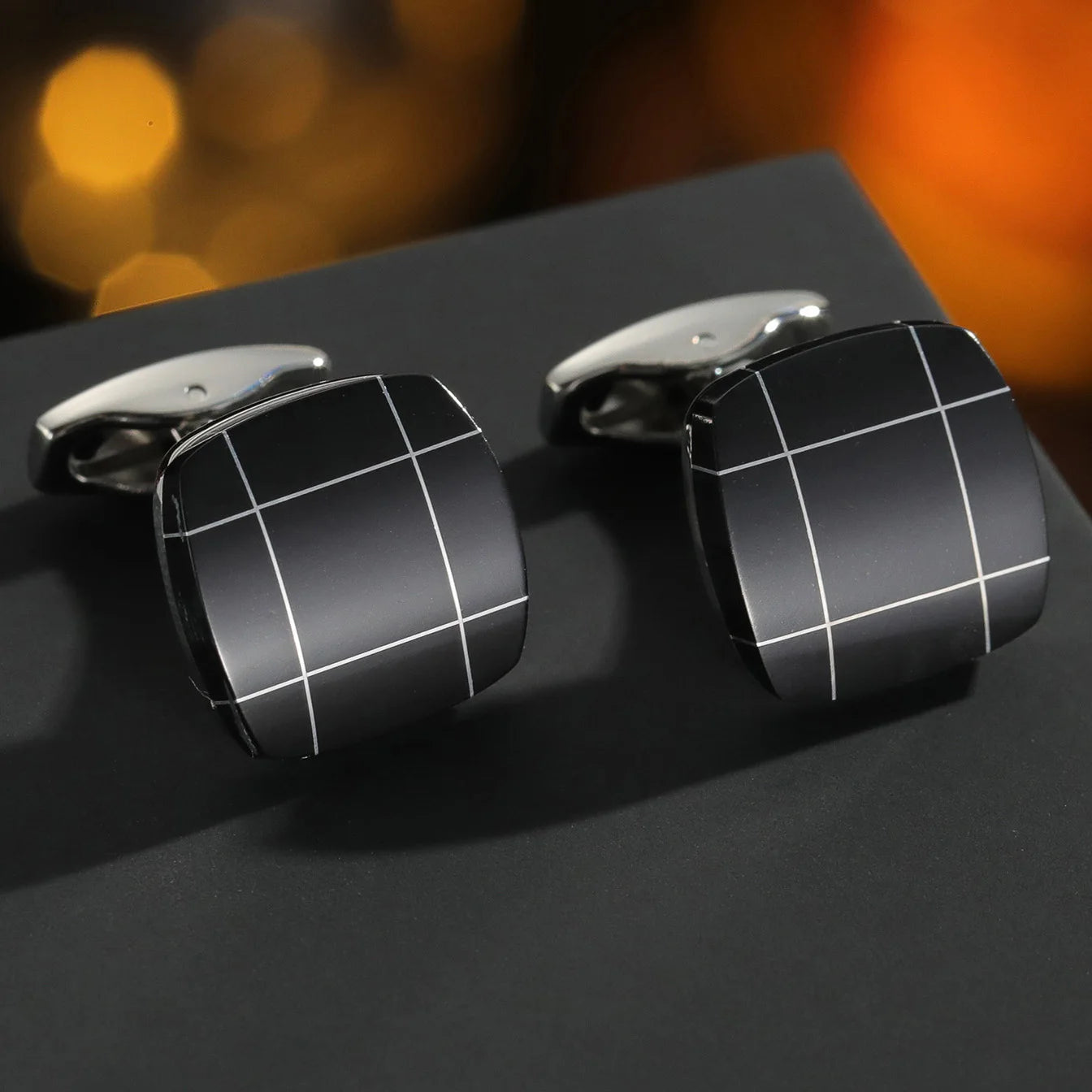 Nouveaux Boutons de Manchette Pour Hommes Carrés Ronds Chemise d'Affaires Boutons de Manchette Cadeaux pour Invités de Mariage Meilleur Cadeau pour Mari Bijoux