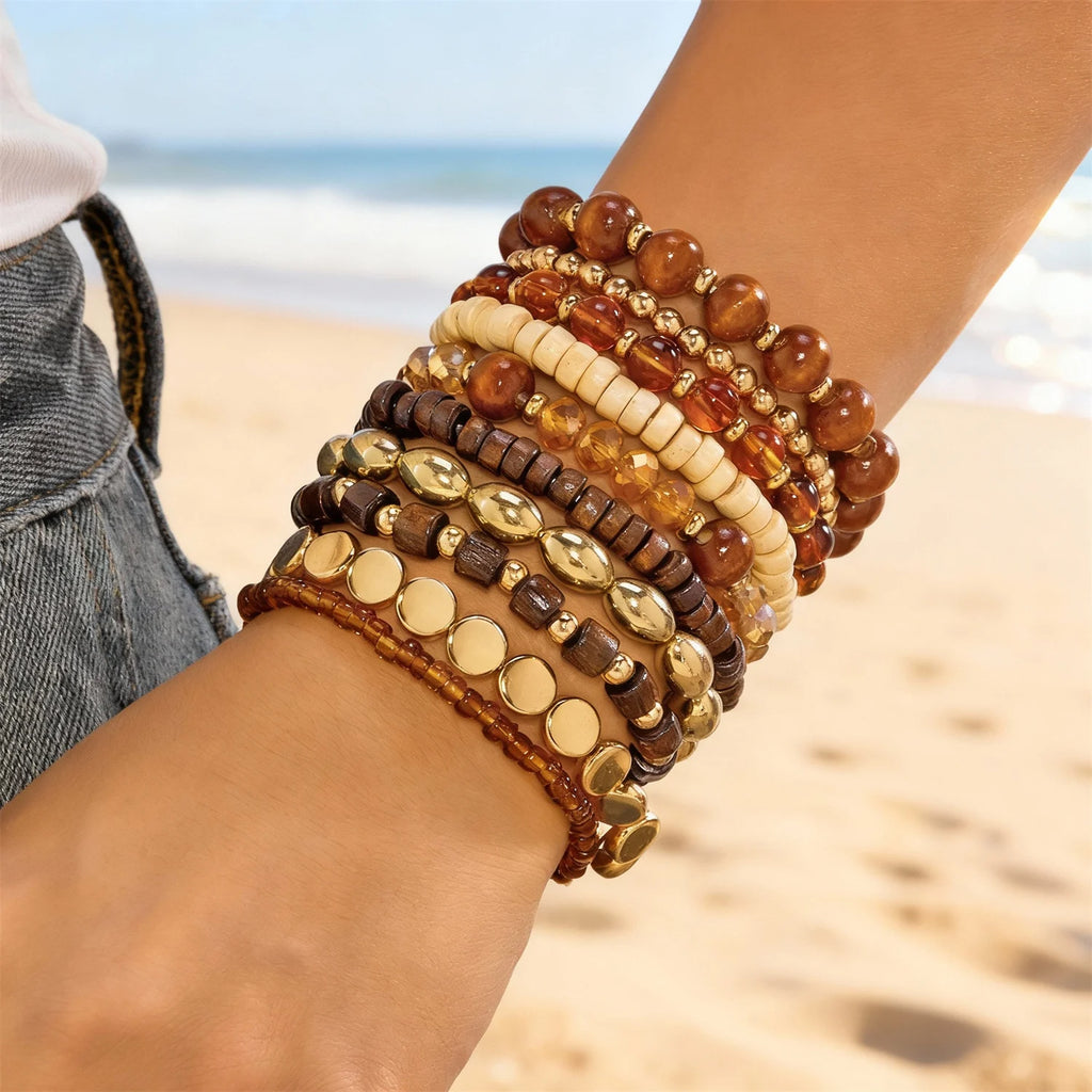 Lot de 10 Bracelets Bohèmes Chic en Bois et Perles Mixées pour Femmes, Bracelets Exquis en Gravier de Cristal, Cadeaux de Bijoux d'Amitié