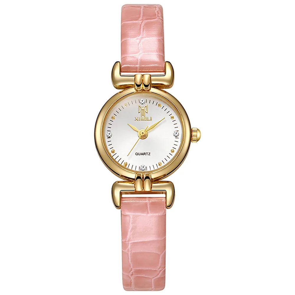 Montre-bracelet de luxe pour femme, nouvelle collection 2025, petite montre à quartz simple avec diamants, cadran blanc, bracelet en cuir, cadeau idéal.