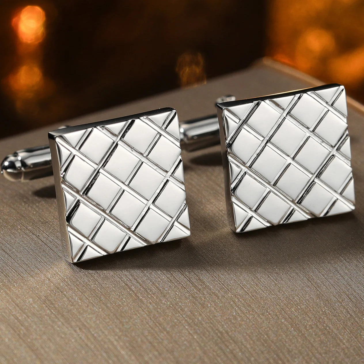 Nouveaux Boutons de Manchette Pour Hommes Carrés Ronds Chemise d'Affaires Boutons de Manchette Cadeaux pour Invités de Mariage Meilleur Cadeau pour Mari Bijoux